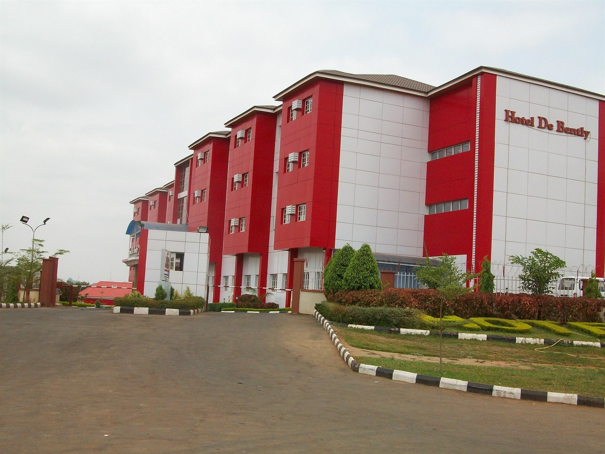 Hotel De Bently Abuja Exterior photo